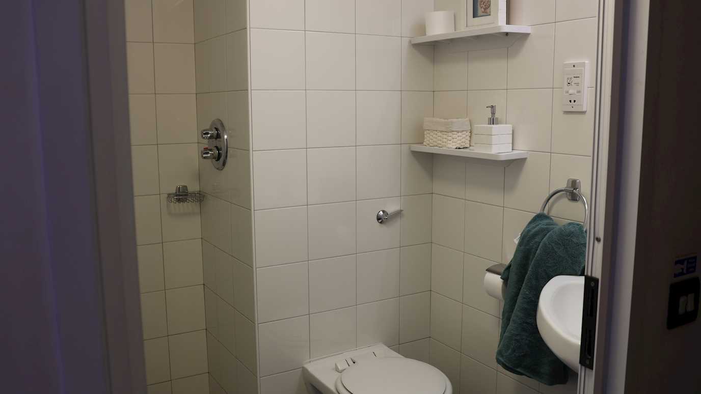 En suite bathroom 