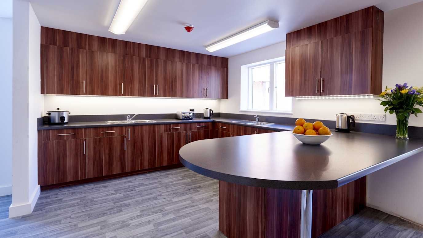 Kitchen:
